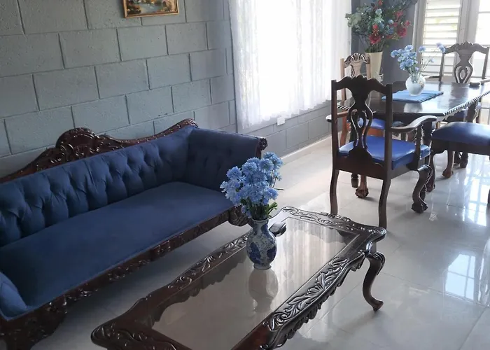 Seaview Retreat Apartamento *